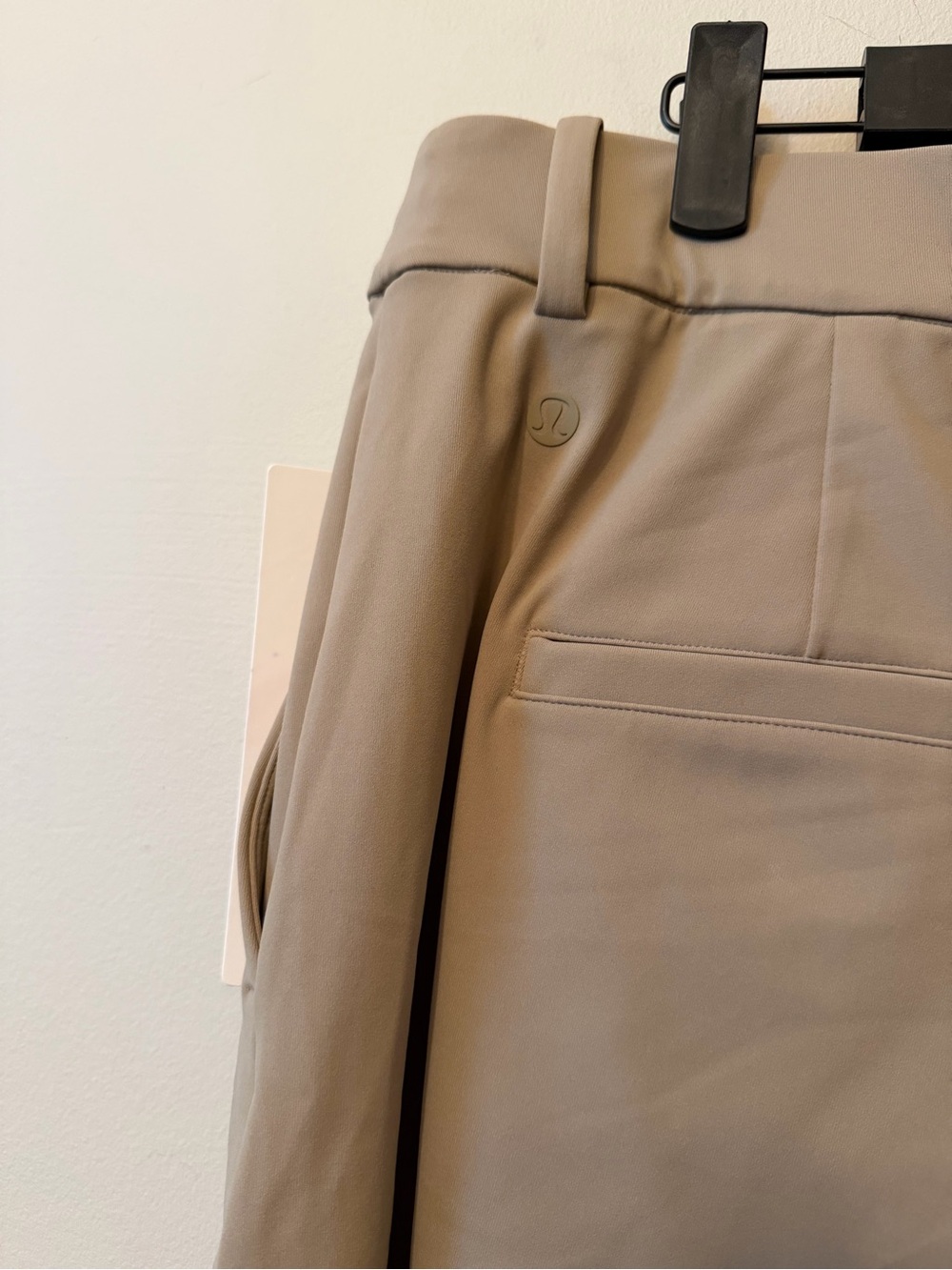 NWT Lululemon Daydrift Pleated High-Rise Shorts 7” in Sheer Oak Women’s Size XL - Picture 4 of 6